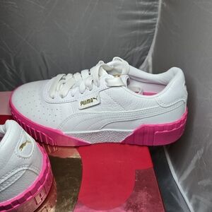 RARE (WMNS) Puma Cali 'Fluo Pink' sz 6.5